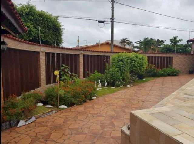 Imagem imóvel casa com piscina no gaivota