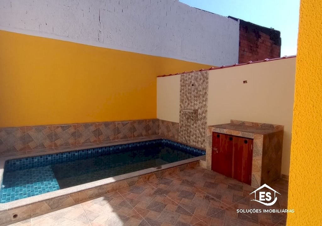 Imagem imóvel casa suarão lado morro