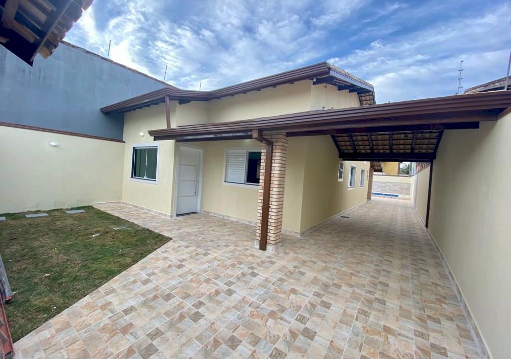 Imagem imóvel CASA COMPLETA COM PISCINA JAMAICA