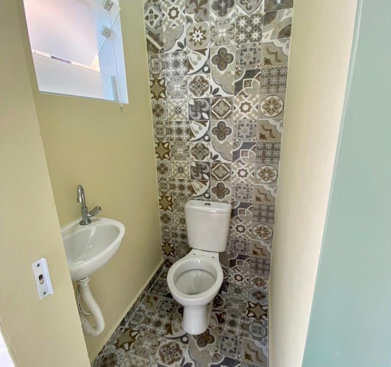 Imagem imóvel CASA COMPLETA COM PISCINA JAMAICA