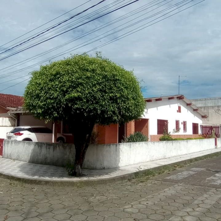 Imagem imóvel CASA DE ESQUINA MOBILIADA NO SUARÃO PERTO DA PRAIA