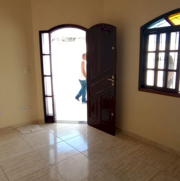 Imagem imóvel CASA GEMINADA NOVA ITANHAÉM 1 QUADRA DA RODOVIA