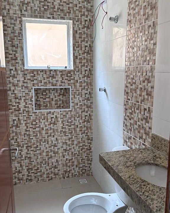 Imagem imóvel CASA GEMINADA C/ ÓTIMO ACABAMENTO NO JEQUITIBA