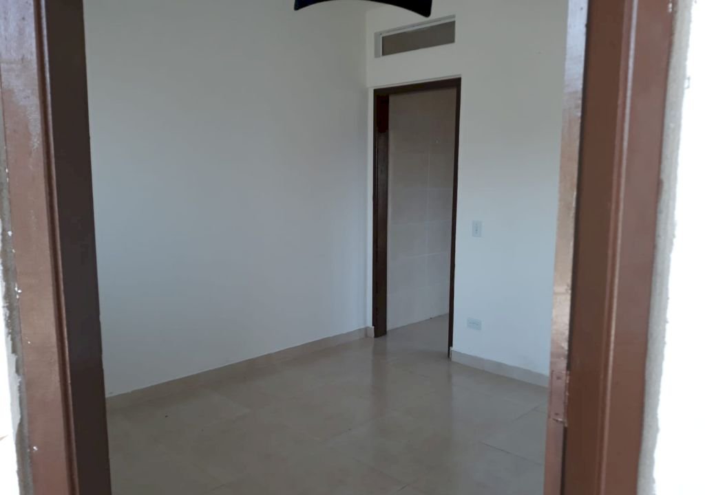 Imagem imóvel EXCELENTE CASA GEMINADA A VENDA NO SAVOY
