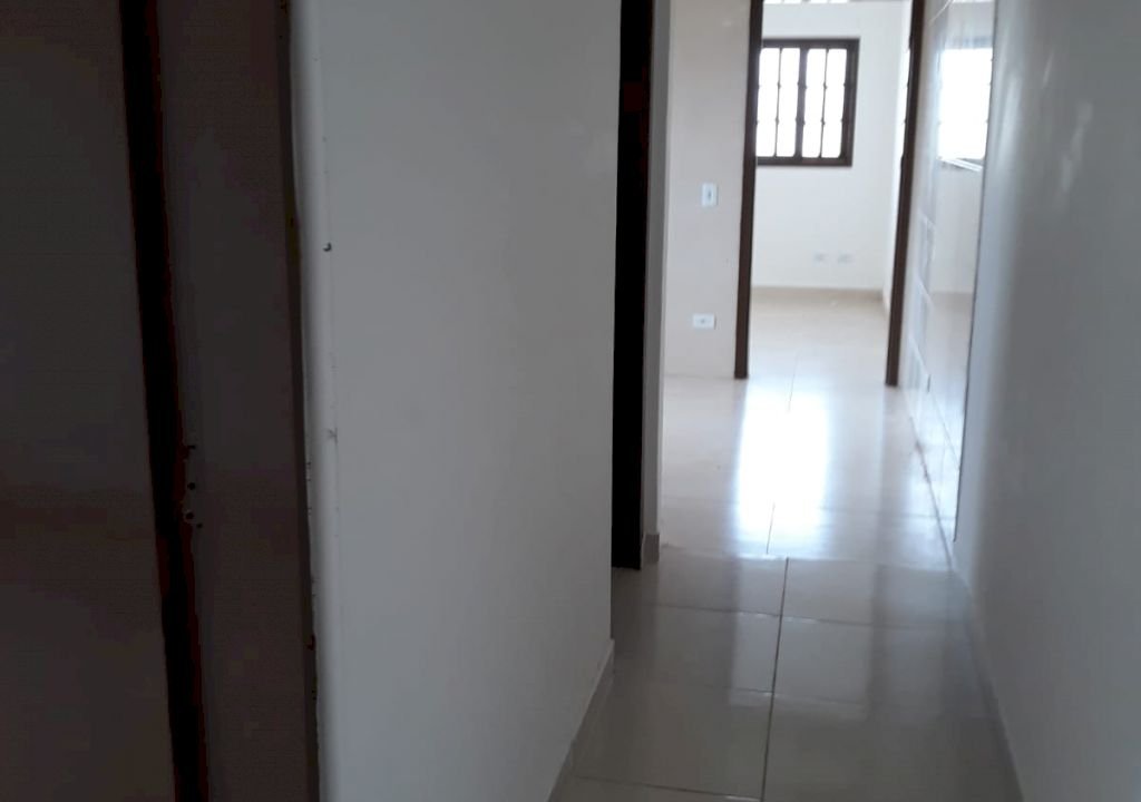 Imagem imóvel EXCELENTE CASA GEMINADA A VENDA NO SAVOY