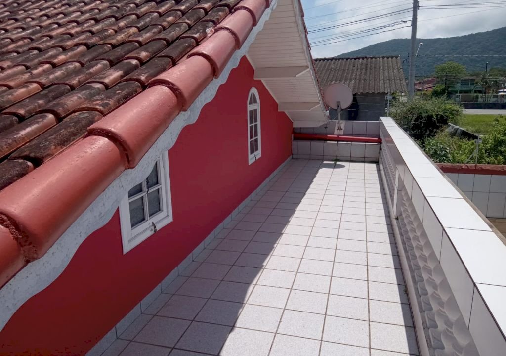 Imagem imóvel EXCELENTE CASA A VENDA NO JD SUARÃO (MOBILIA A NEGOCIAR)