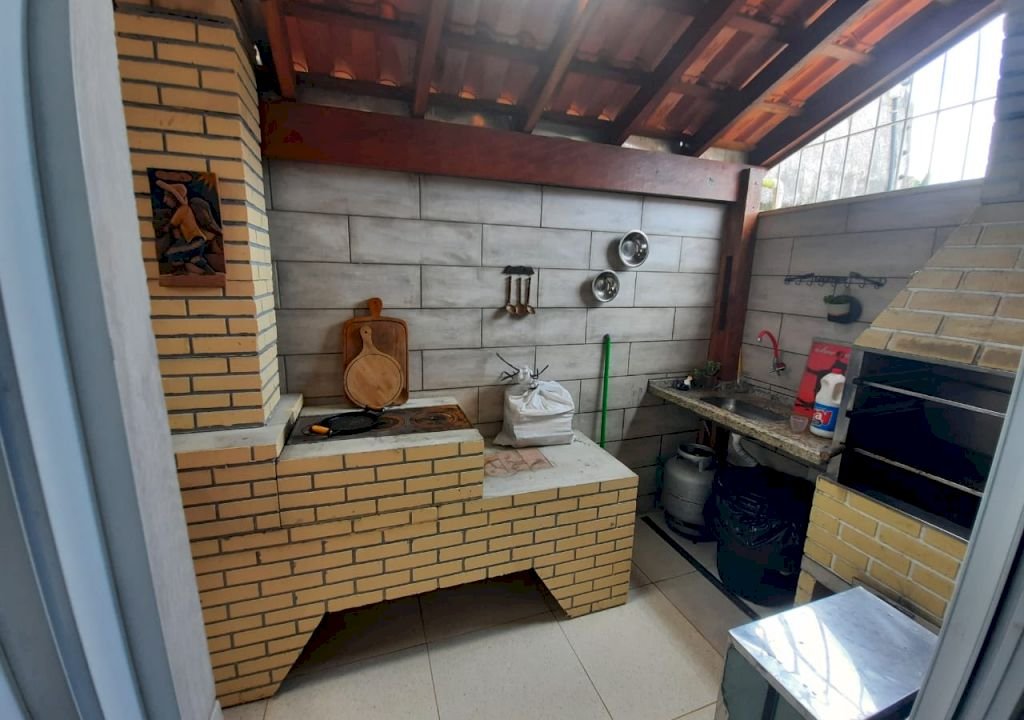 Imagem imóvel SOBRADO C/ PISCINA EM CONDOMINIO NO CIBRATEL II