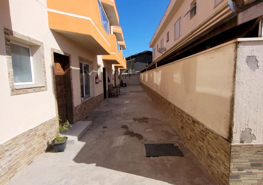 Imagem imóvel SOBRADO C/ PISCINA EM CONDOMINIO NO CIBRATEL II