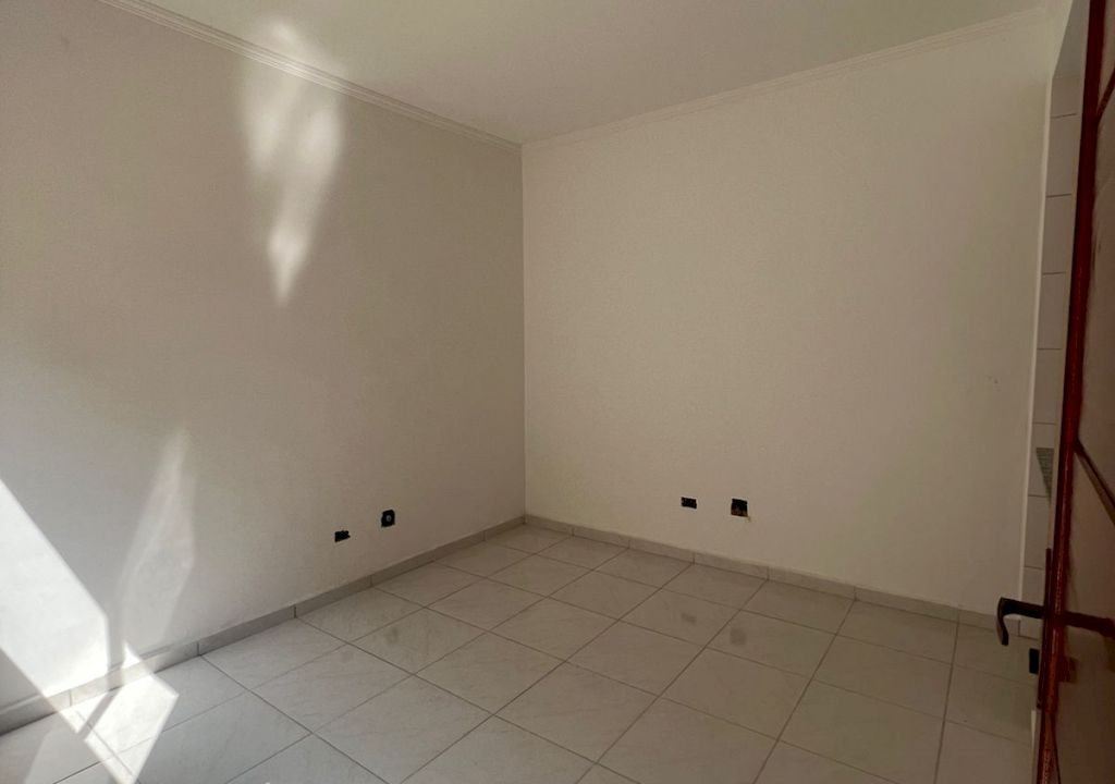 Imagem imóvel sobre posta Suarão